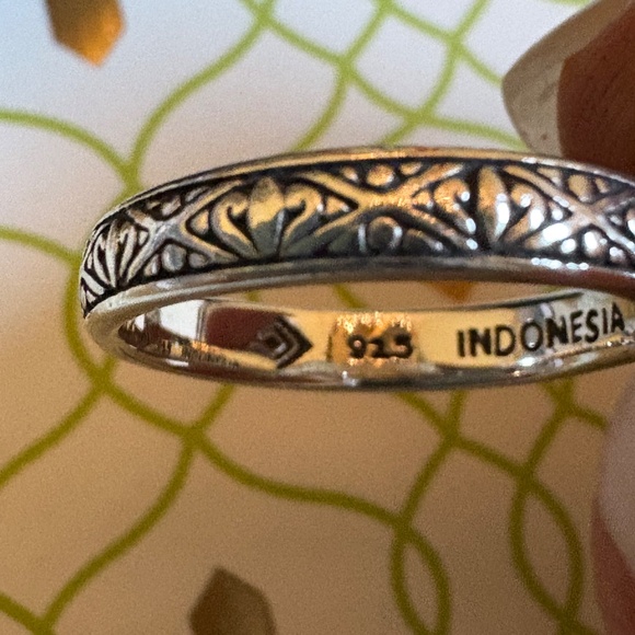 Silpada Sterling Silver Frozen Lake Aqua Ring R2044 Sz 7 - Picture 3 of 4